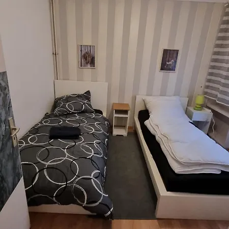 Haus 15 Minuten Von Frankfurt Hbf Ханау-на-Майне