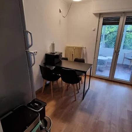 Haus 15 Minuten Von Frankfurt Hbf Апартаменты